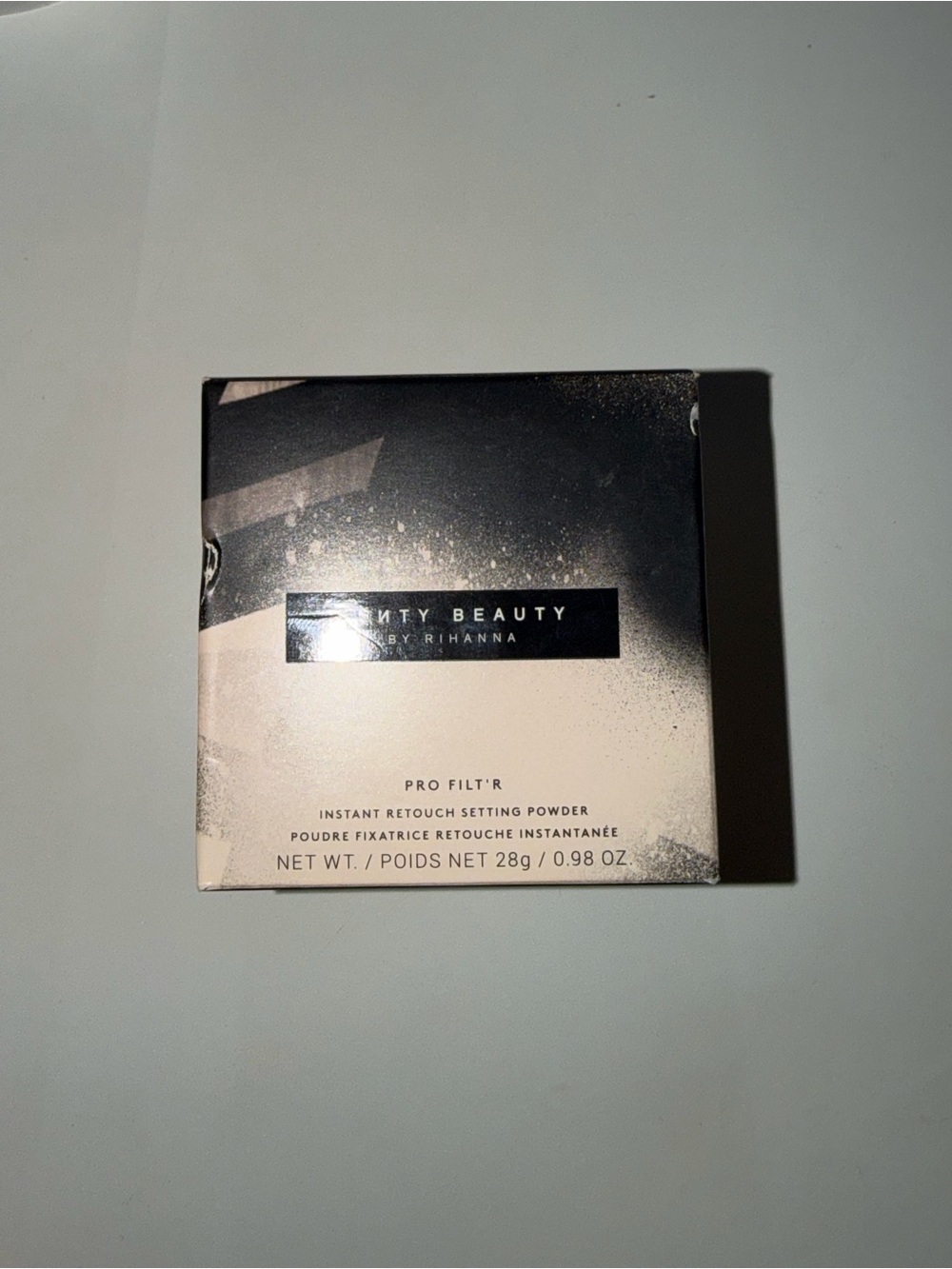 Fenty Beauty Pro Filt'r Instant Retouch Setting Powder - Beige/Black Packaging